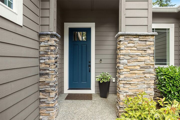 Property Photo:  11306  143rd Drive NE  WA 98258 