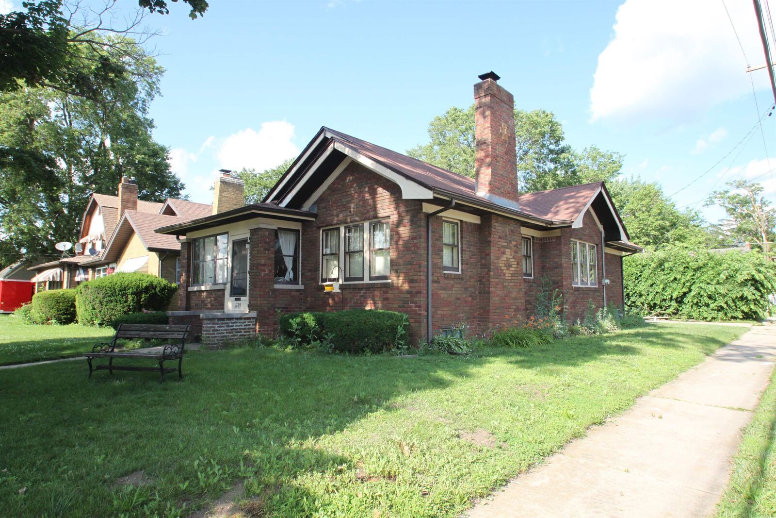 Property Photo:  1603 N Winnebago Street  IL 61103 