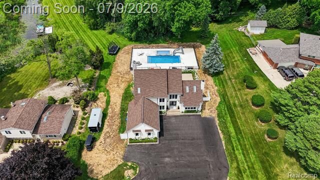 Property Photo: 5136 Commerce Road MI 48324