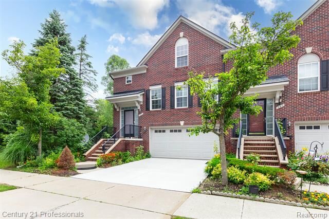 Property Photo: 757 Sandalwood Drive MI 48085