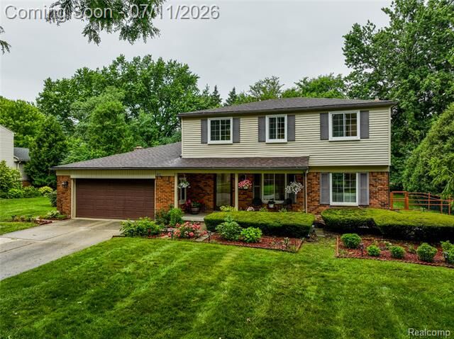 Property Photo:  2032 Kristin Drive  MI 48084 