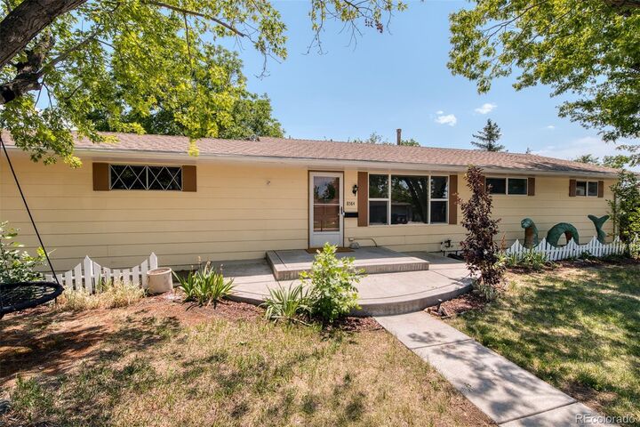 Property Photo:  8584 E Briarwood Place  CO 80112 