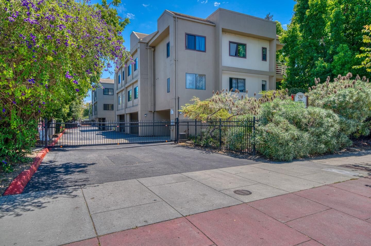 Property Photo:  250 River Street 430  CA 95060 