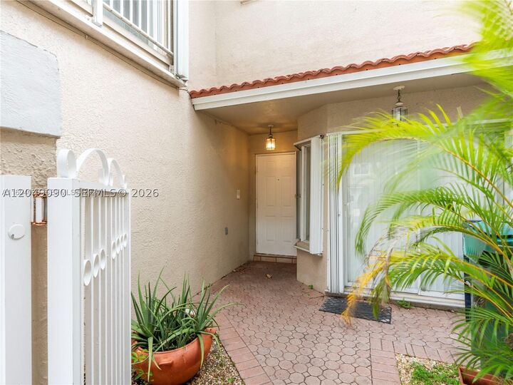 Property Photo:  5243 NW 102nd Ct 5243  FL 33178 