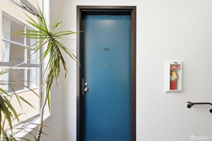 Property Photo:  165 Russ Street  CA 94103 