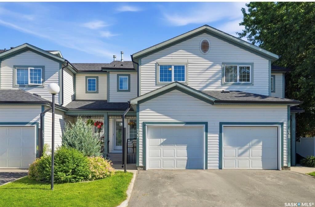 Property Photo: 535 McWillie Avenue 127 SK S7S 1J1