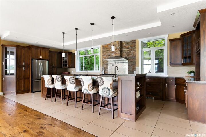 Property Photo: 819 Sioux Avenue S SK S0G 1S0