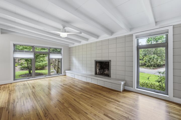 Property Photo:  1717 Old Fort Drive  FL 32301 