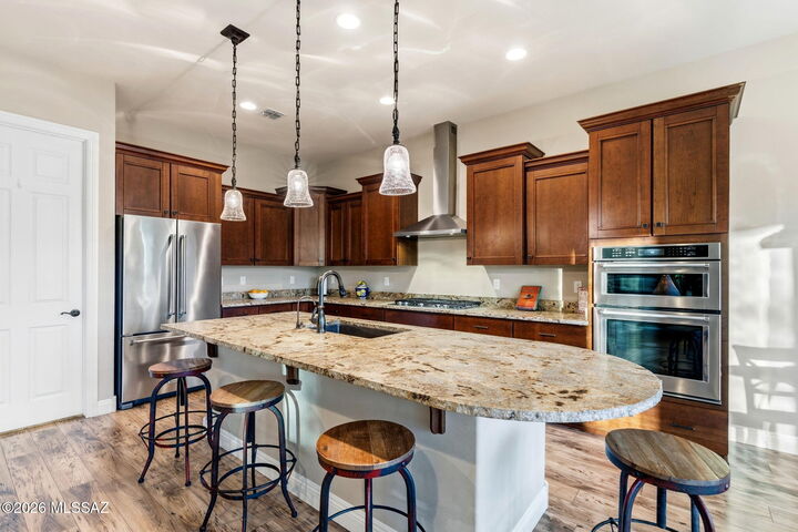 Property Photo: 10823 E Fairacres Place AZ 85749
