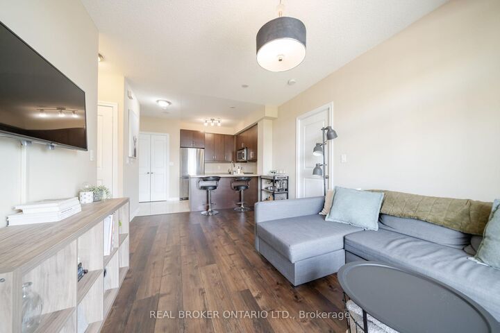 Property Photo:  133 Wynford Drive 1208  ON M3C 0J5 