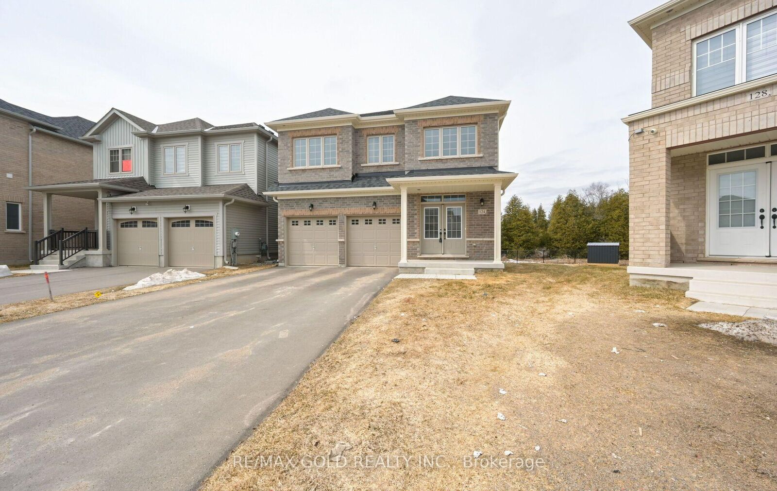 Property Photo: 124 Limestone Lane ON L9V 3Y4