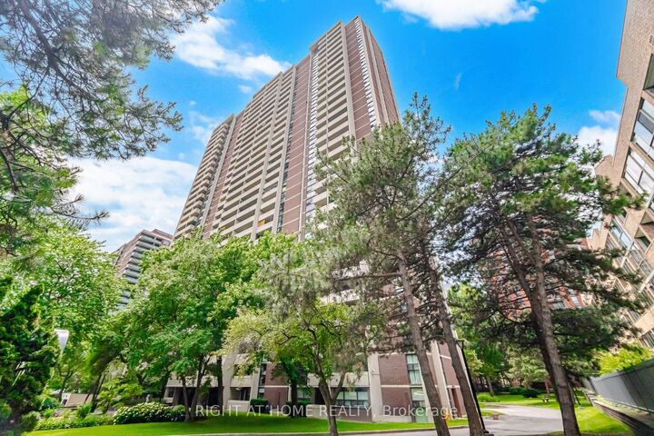 40 Homewood Avenue 1104 — photo 1