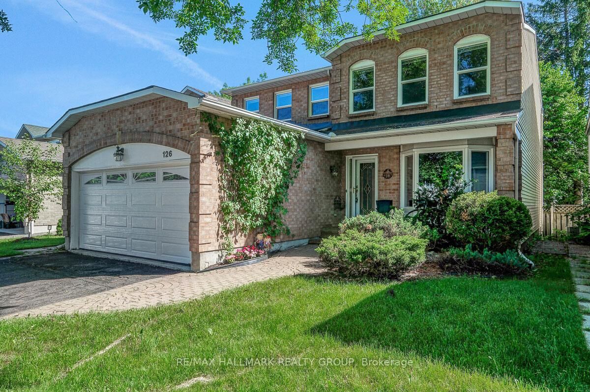 Property Photo:  126 Dossetter Way  ON K1G 4S5 