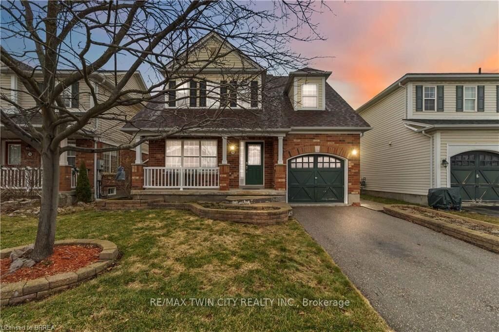Property Photo: 156 Osborn Avenue ON N3T 6S7