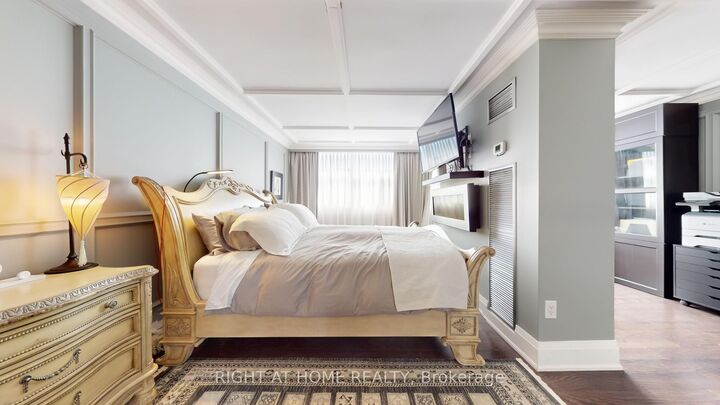 Property Photo: 100 Antibes Drive 2805 ON M2R 3N1