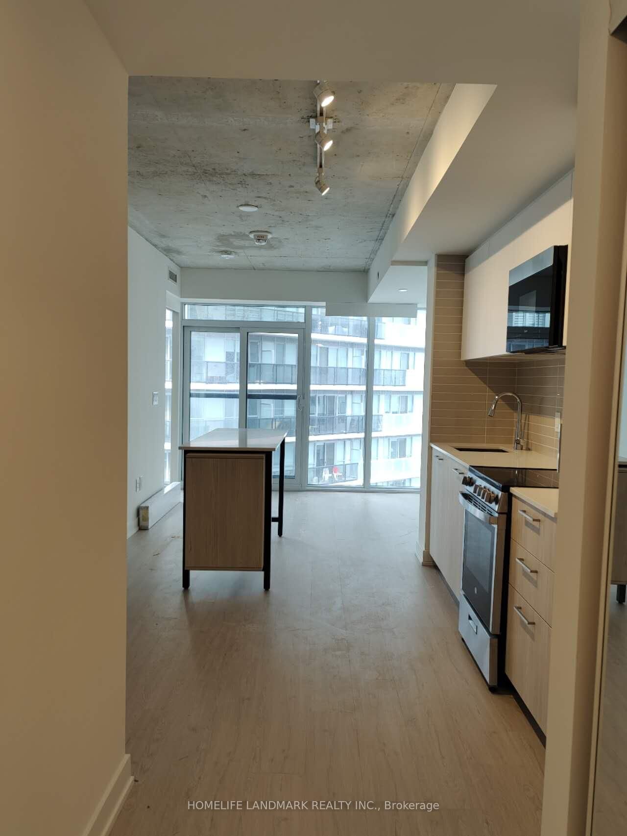 Property Photo: 65 Mutual Street 1607 ON M5B 2A9