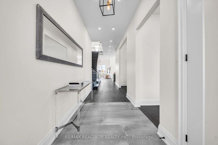 Property Photo: 8698 6 Line ON L0M 1T0