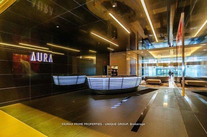 Property Photo: 386 Yonge Street 3807 ON M5B 0A5