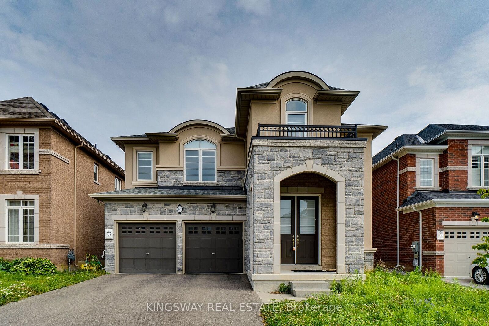 Property Photo: 177 Whittington Drive ON L9K 0H6