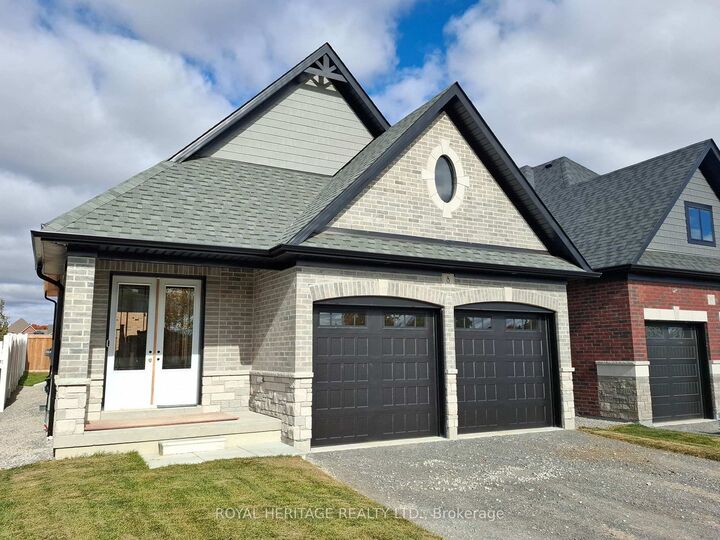 8 St Augustine Drive — photo 1