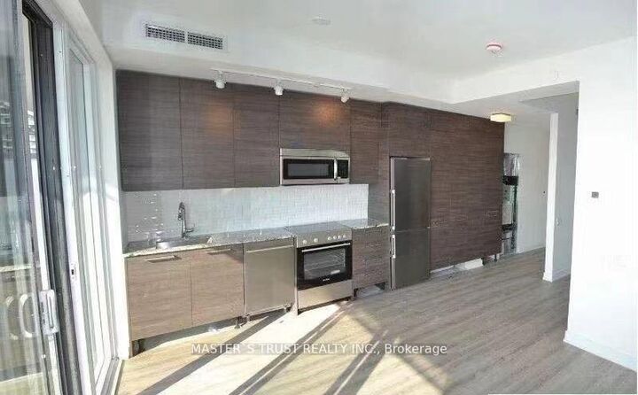 Property Photo: 28 Wellesley Street E 2703 ON M4Y 0C4