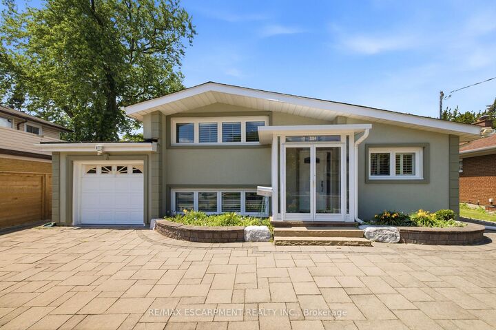 3084 Constitution Boulevard — photo 1