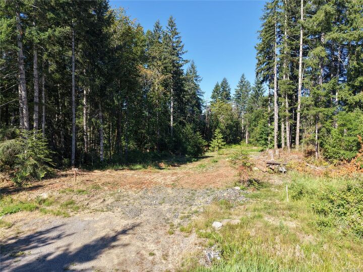 Property Photo:  3570 Carriere Rd  BC V9Y 7M4 