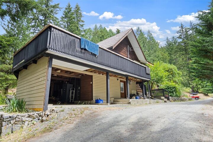 Property Photo: 2099 Shawnigan Lake Rd BC V8H 2B5