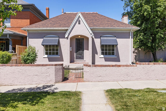 Property Photo: 87 N H St UT 84103