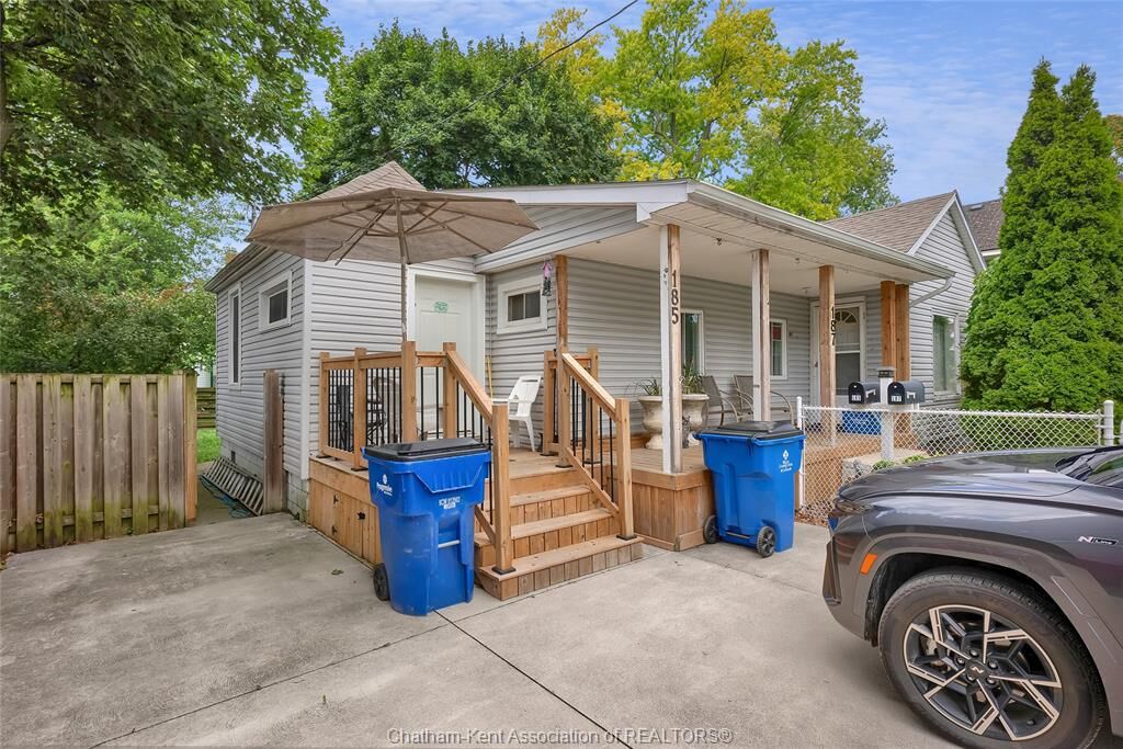Property Photo: 185 Thames Street ON N7L 2Z3