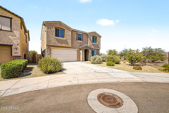 Property Photo: 10950 W Beatrice Street AZ 85323