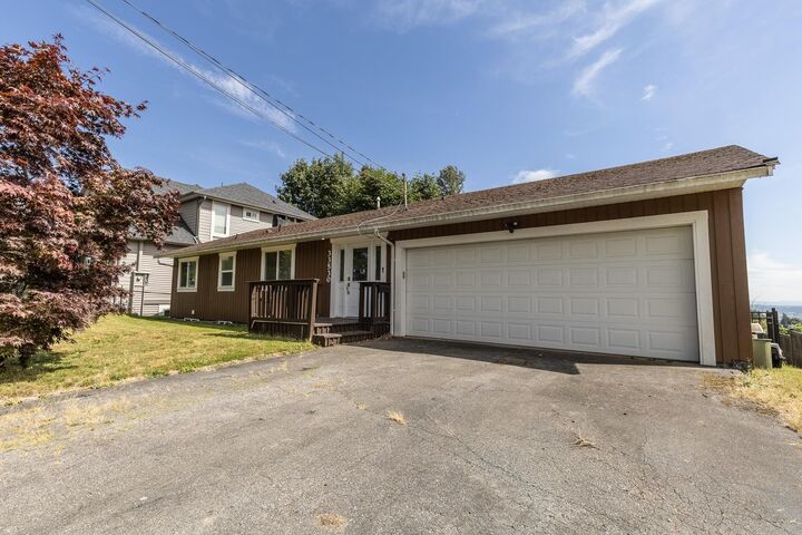 33530 Cherry Avenue — photo 1