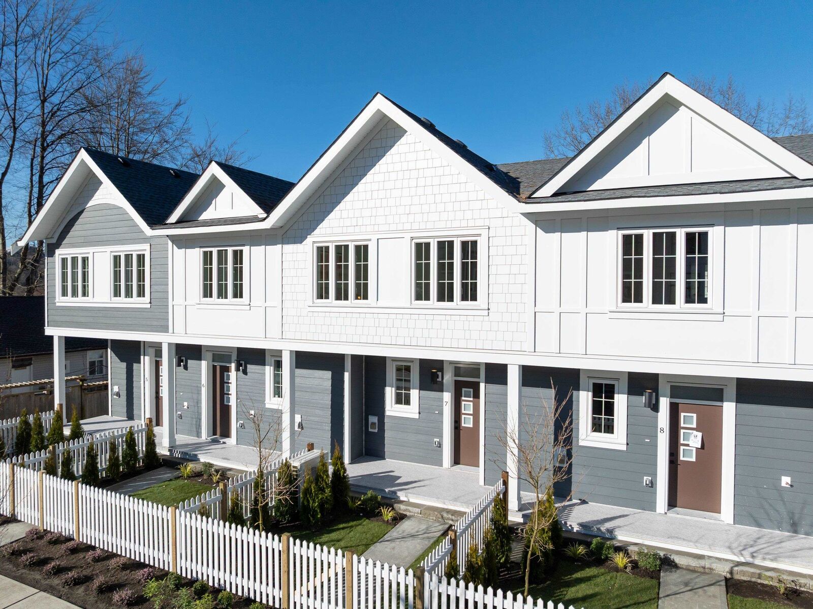 Property Photo: 2808 St. George Street 6 BC V3H 0N6
