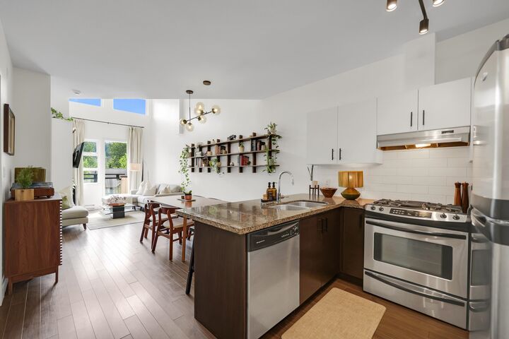 Property Photo: 41105 Tantalus Road 310 BC V8B 0N3