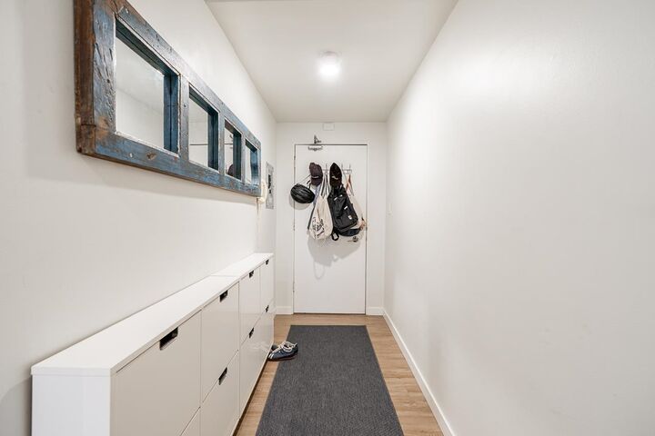 Property Photo: 36 E 14th Avenue 213 BC V5T 4C9