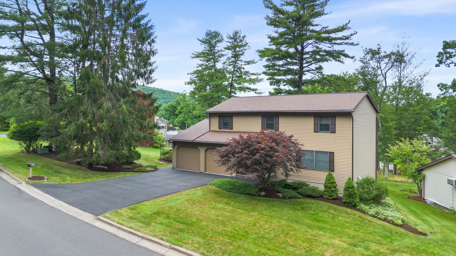 Property Photo:  624 Rano Boulevard  NY 13850 