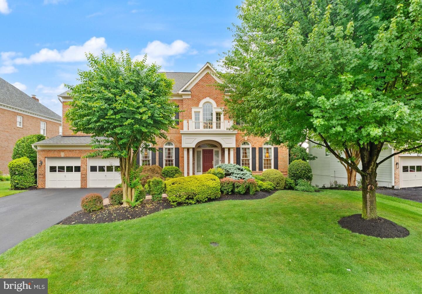 Property Photo:  43515 Butler Place  VA 20176 
