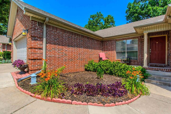 Property Photo: 3044 Woodruff Creek Drive AR 72120