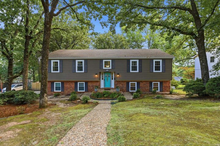 Property Photo: 10725 Crestdale Lane AR 72212
