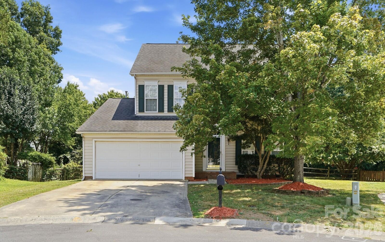 Property Photo:  1010 Hamstead Court  NC 28079 