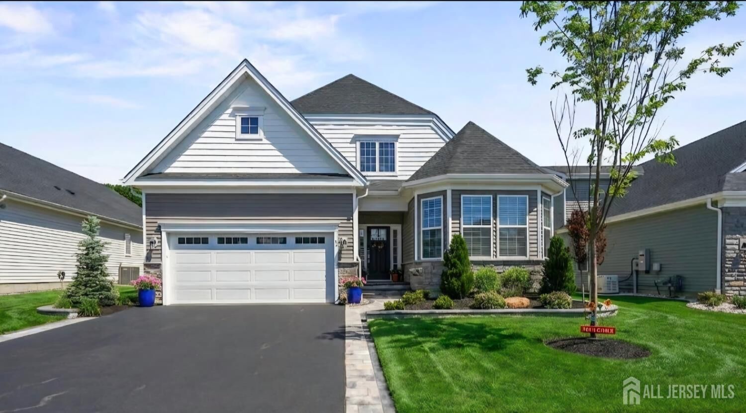 Property Photo:  40 Emerald Road  NJ 08533 