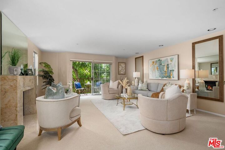 Property Photo: 1932 Pelham Ave CA 90025