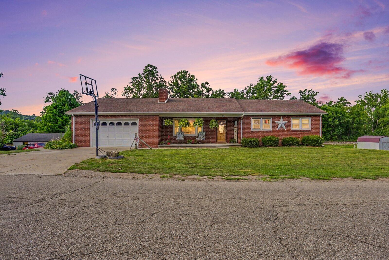 Property Photo: 1338 Homer Street OH 43138