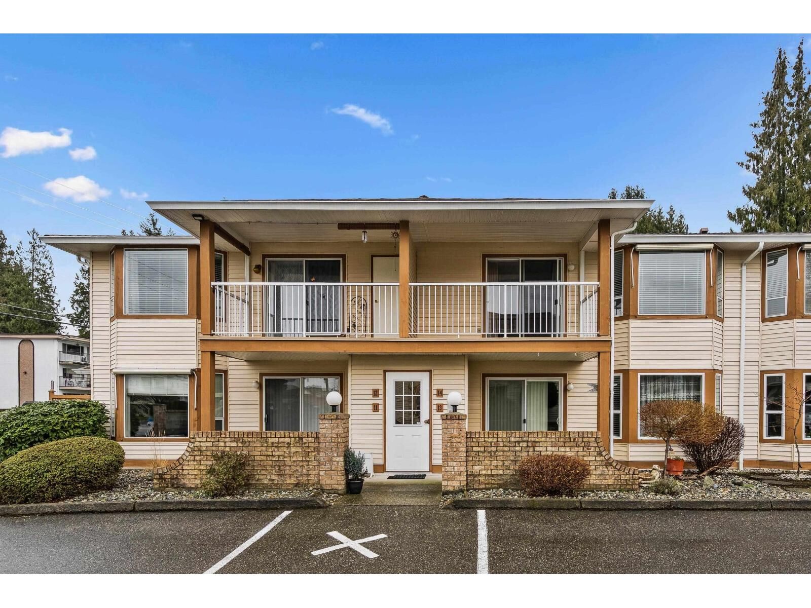 Property Photo: 2456 Ware Street 14 BC V2S 3E1