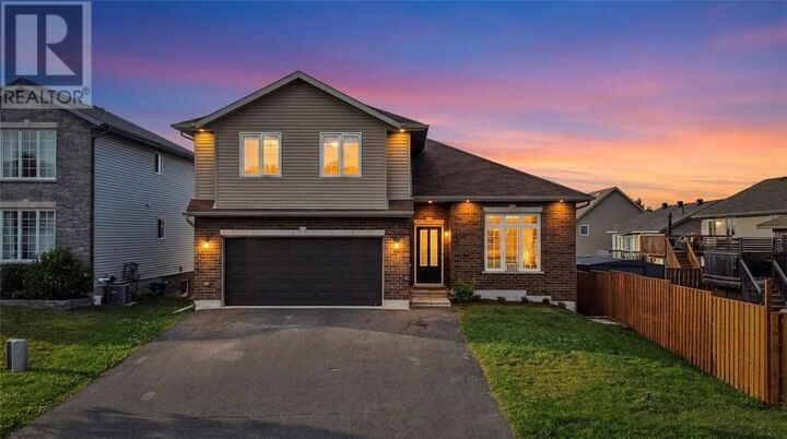 Property Photo:  1654 Meadowlark Way  ON P3N 0A8 