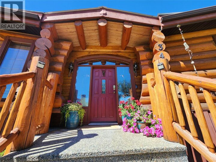 Photo de la propriété:  3486 Davy Road  BC V0H 1H2 