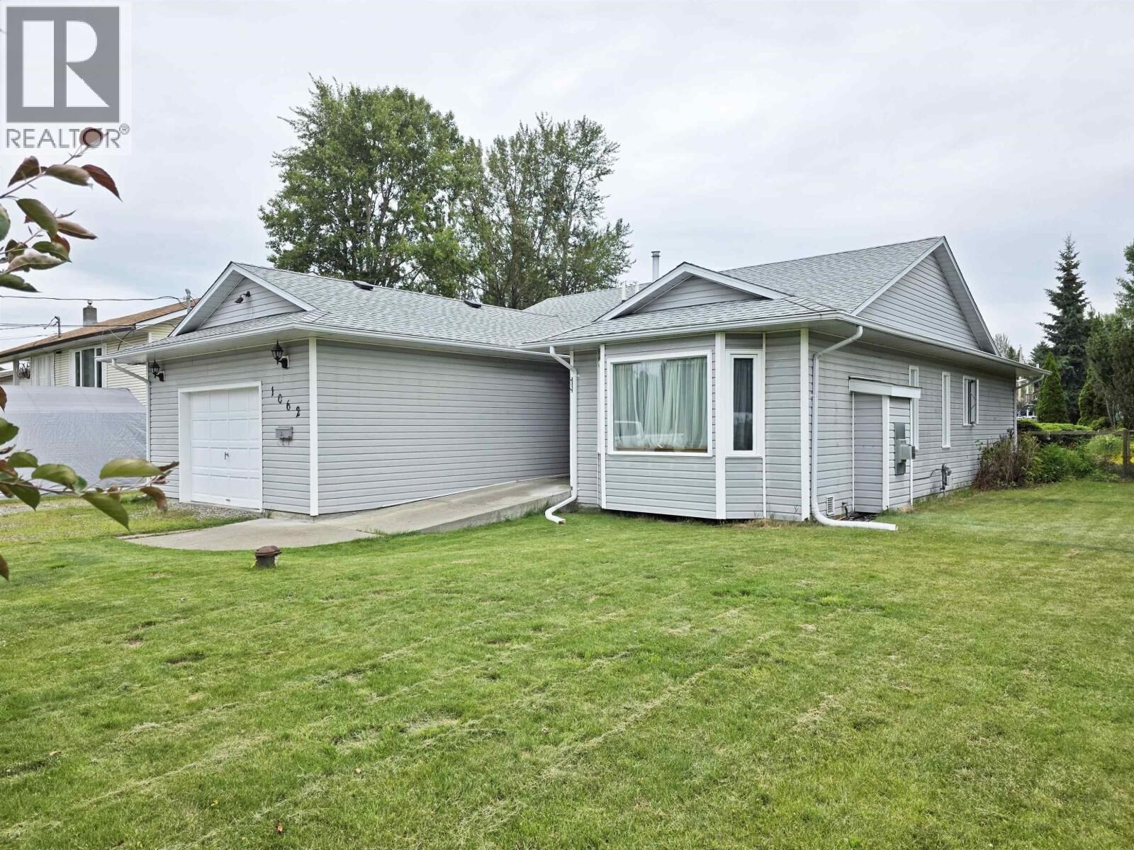Property Photo: 1062 Mountain Ash Road BC V2J 3V7