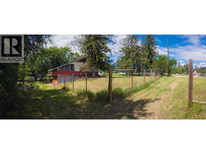 Property Photo: 6465 27 Street BC V0H 1H0