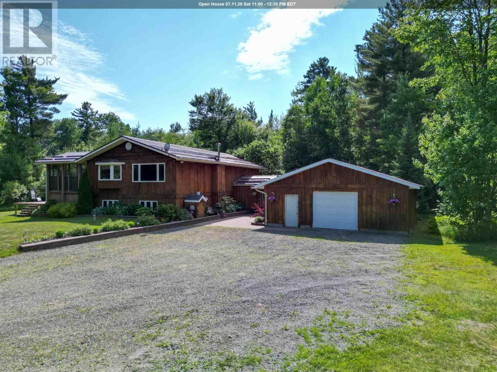 Property Photo:  565 Walls Side Rd  ON P6A 6K4 