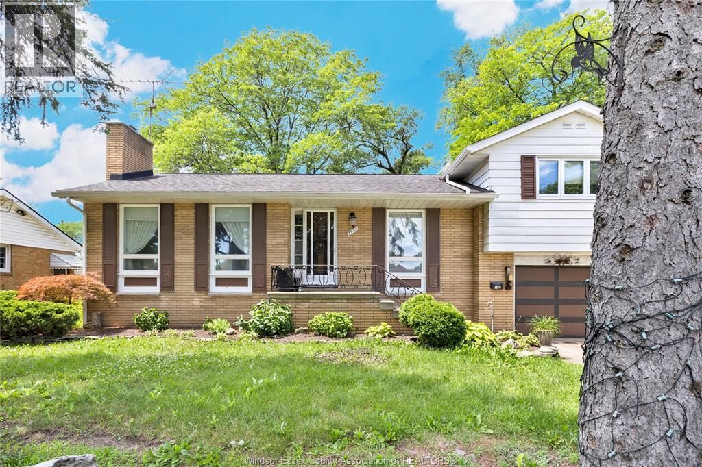 Property Photo:  3483 Dougall  ON N9E 1S9 